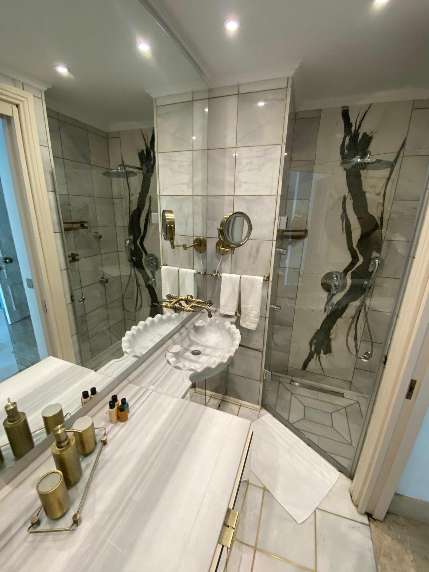 איסטמבול Ab Residences -Cihangir Luxury Antique Apartment מראה חיצוני תמונה